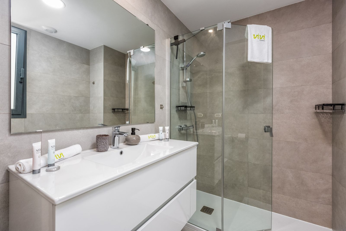 Appartement te koop in Higueron | 2 slaapkamers H5375947