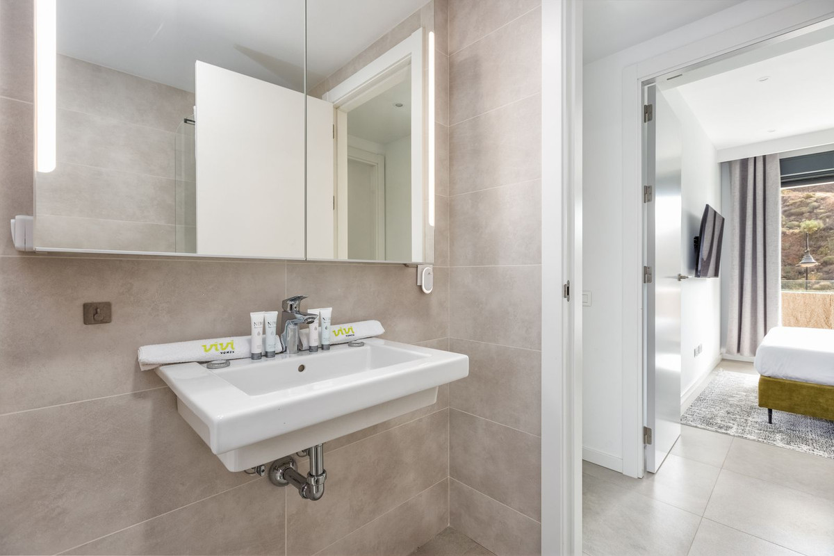Appartement te koop in Higueron | 2 slaapkamers H5375947
