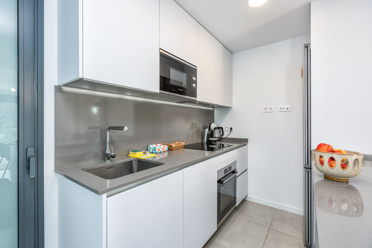 Appartement te koop in Higueron | 2 slaapkamers H5375947