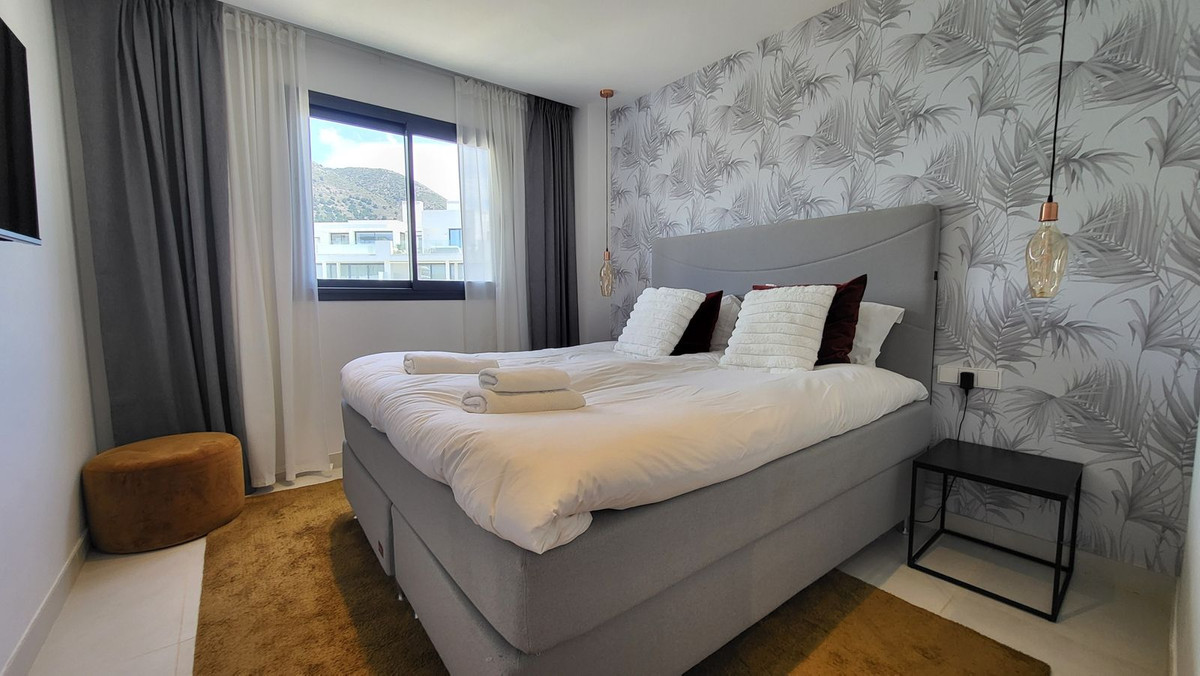 Appartement te koop in Higueron | 2 slaapkamers H5382562