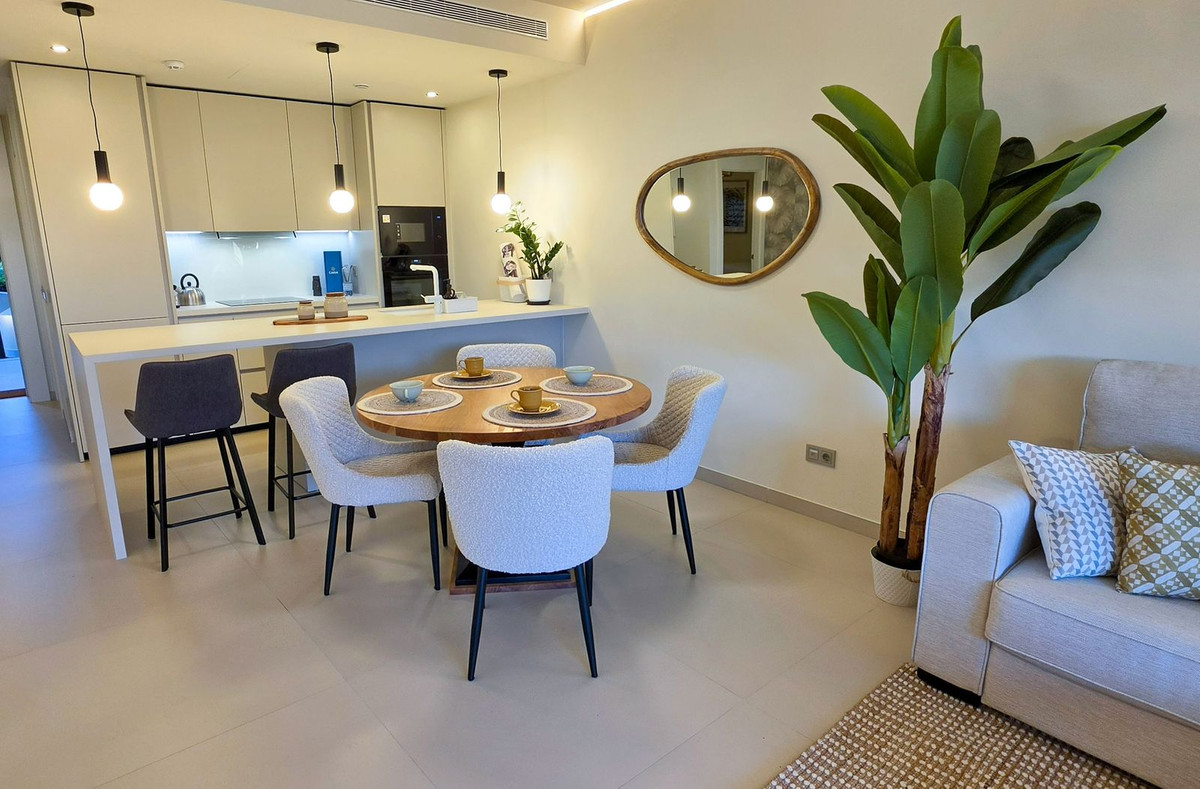 Appartement te koop in Higueron | 2 slaapkamers H5400121