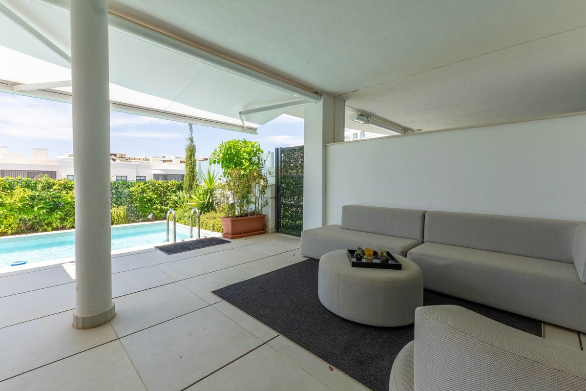 Appartement te koop in Higueron | 2 slaapkamers H5436034