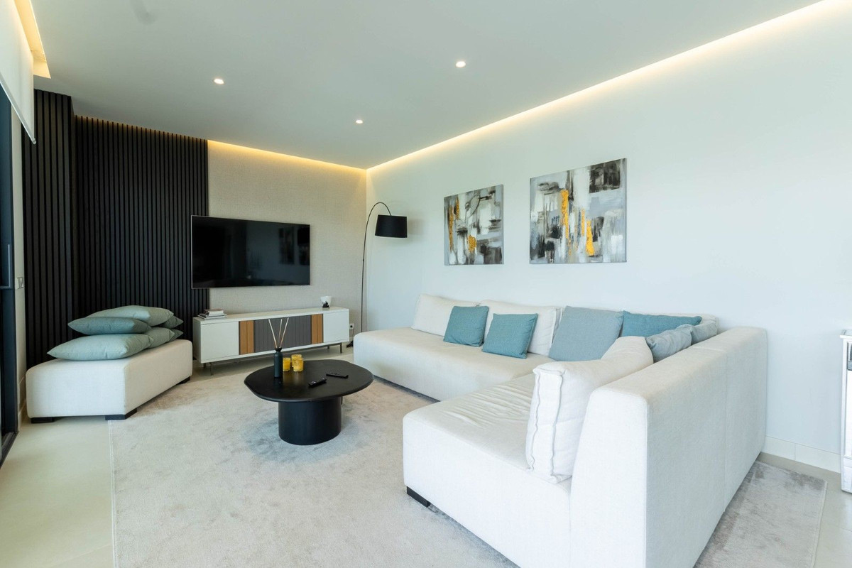 Appartement te koop in Higueron | 2 slaapkamers H5436034