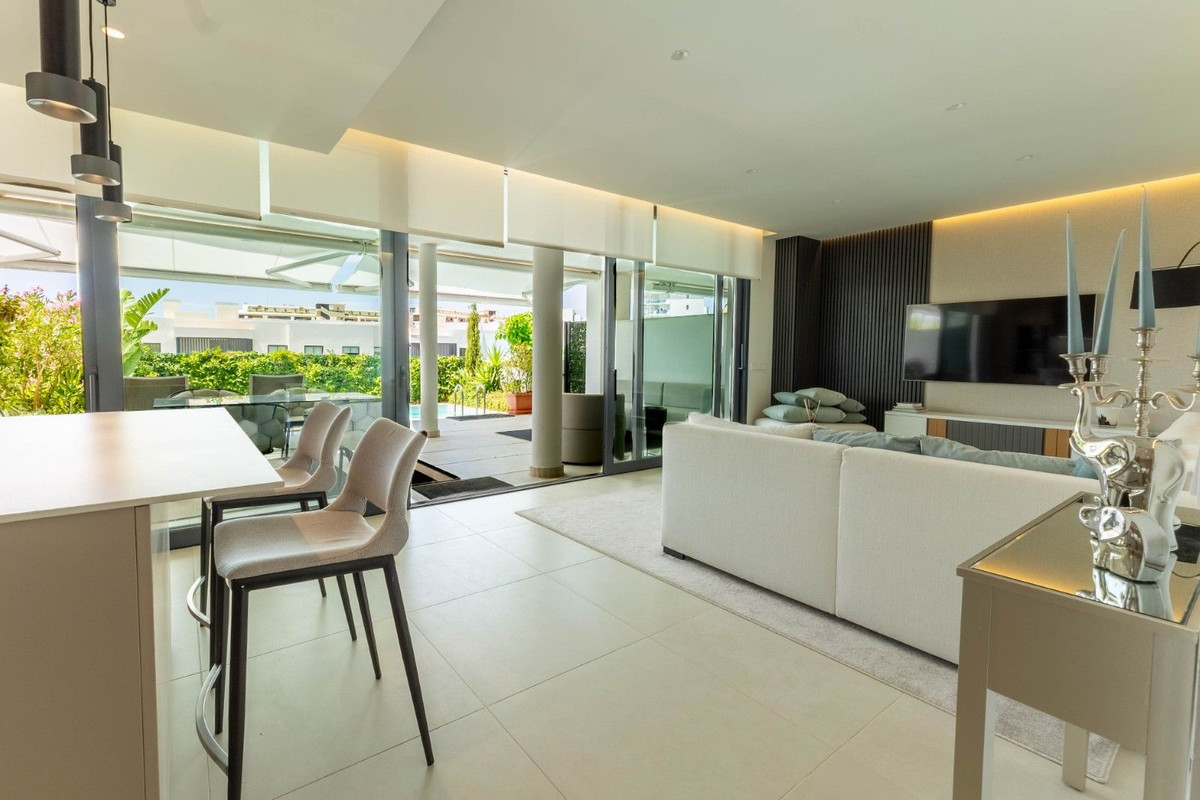 Appartement te koop in Higueron | 2 slaapkamers H5436034