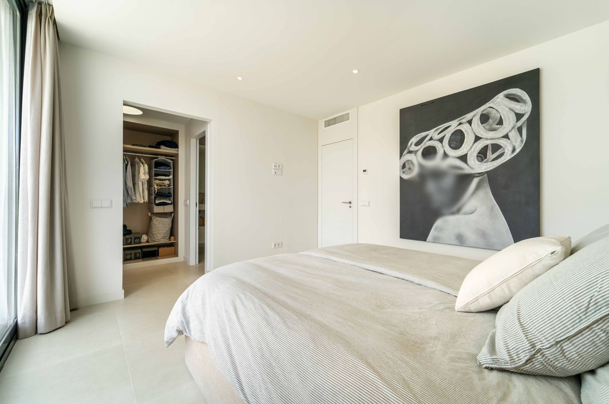 Property main view 32