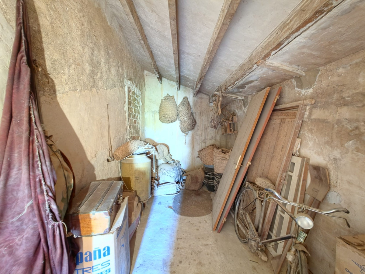 Appartement te koop in Hondón de las Nieves | 5 slaapkamers H5400301