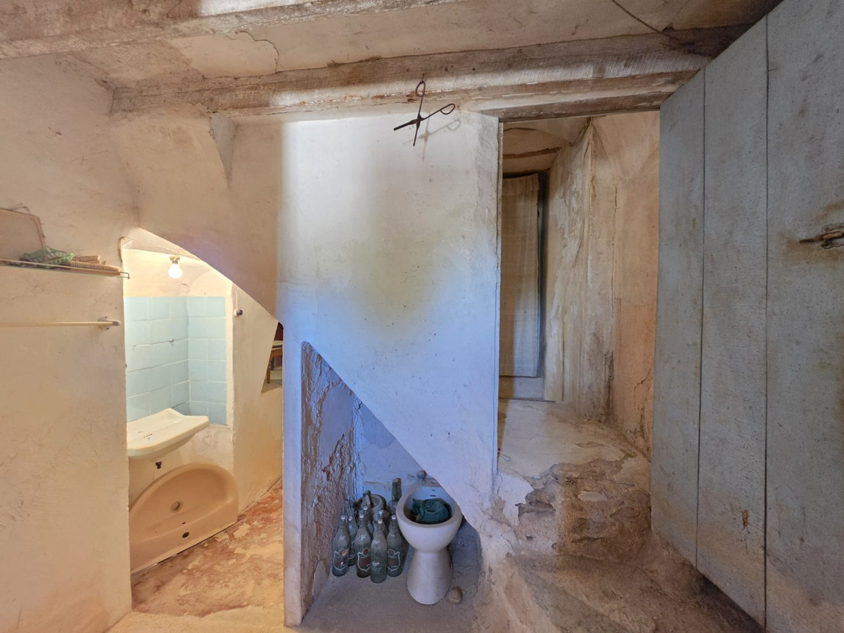 Appartement te koop in Hondón de las Nieves | 5 slaapkamers H5400301