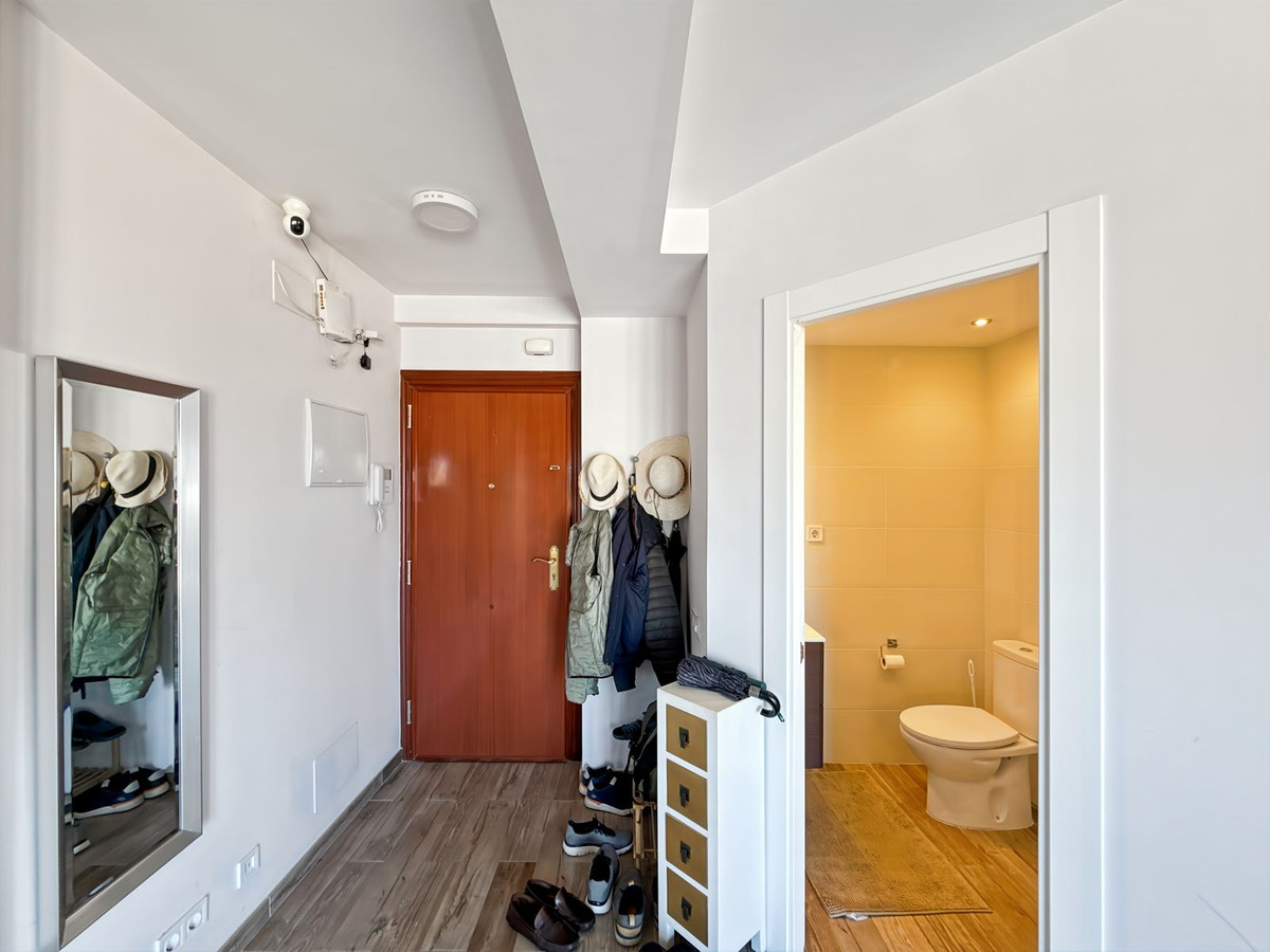 Tussenverdieping Appartement in Huelin-6