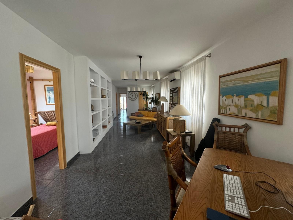 Penthouse Duplex te koop in Istán | 5 slaapkamers H4829062
