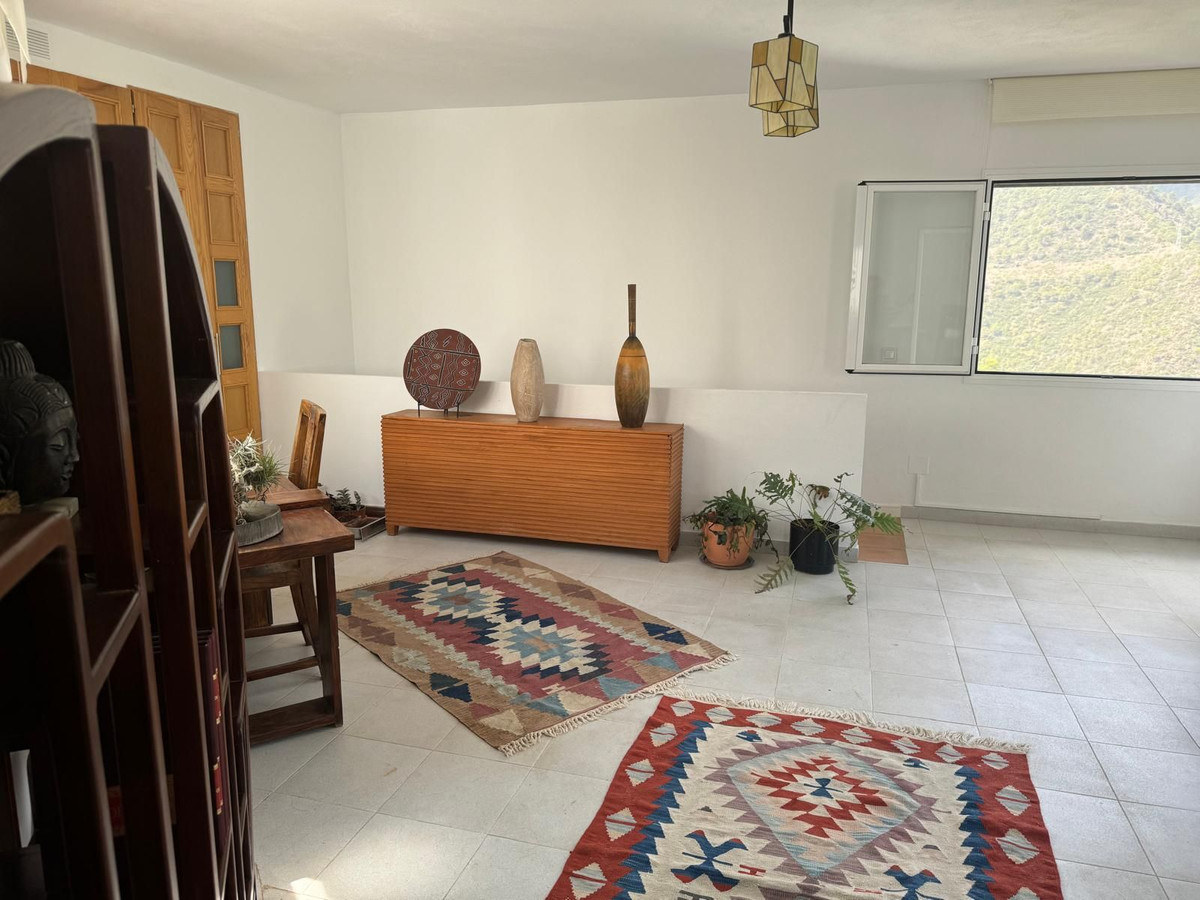 Penthouse Duplex te koop in Istán | 5 slaapkamers H4829062