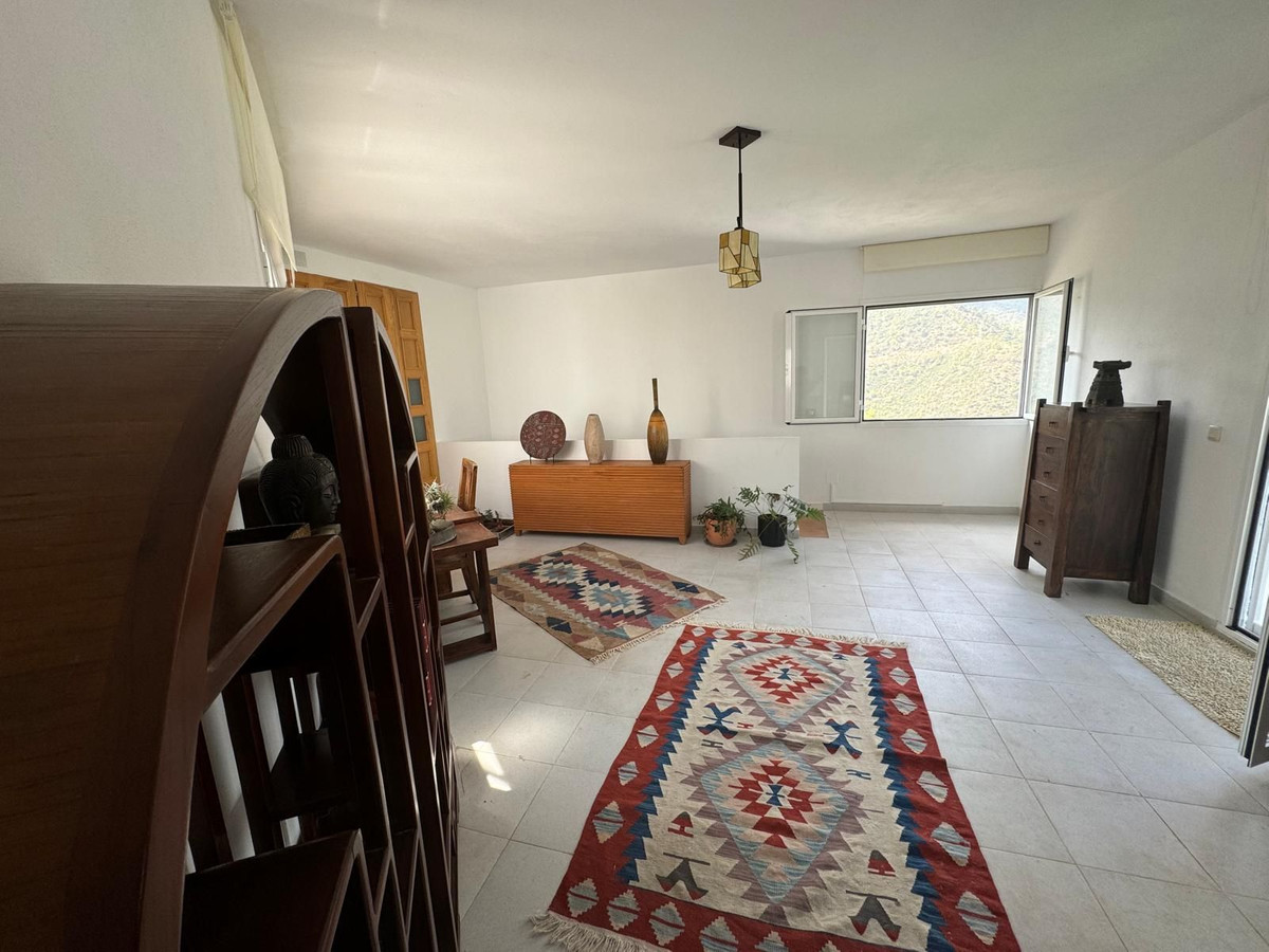 Penthouse Duplex te koop in Istán | 5 slaapkamers H4829062