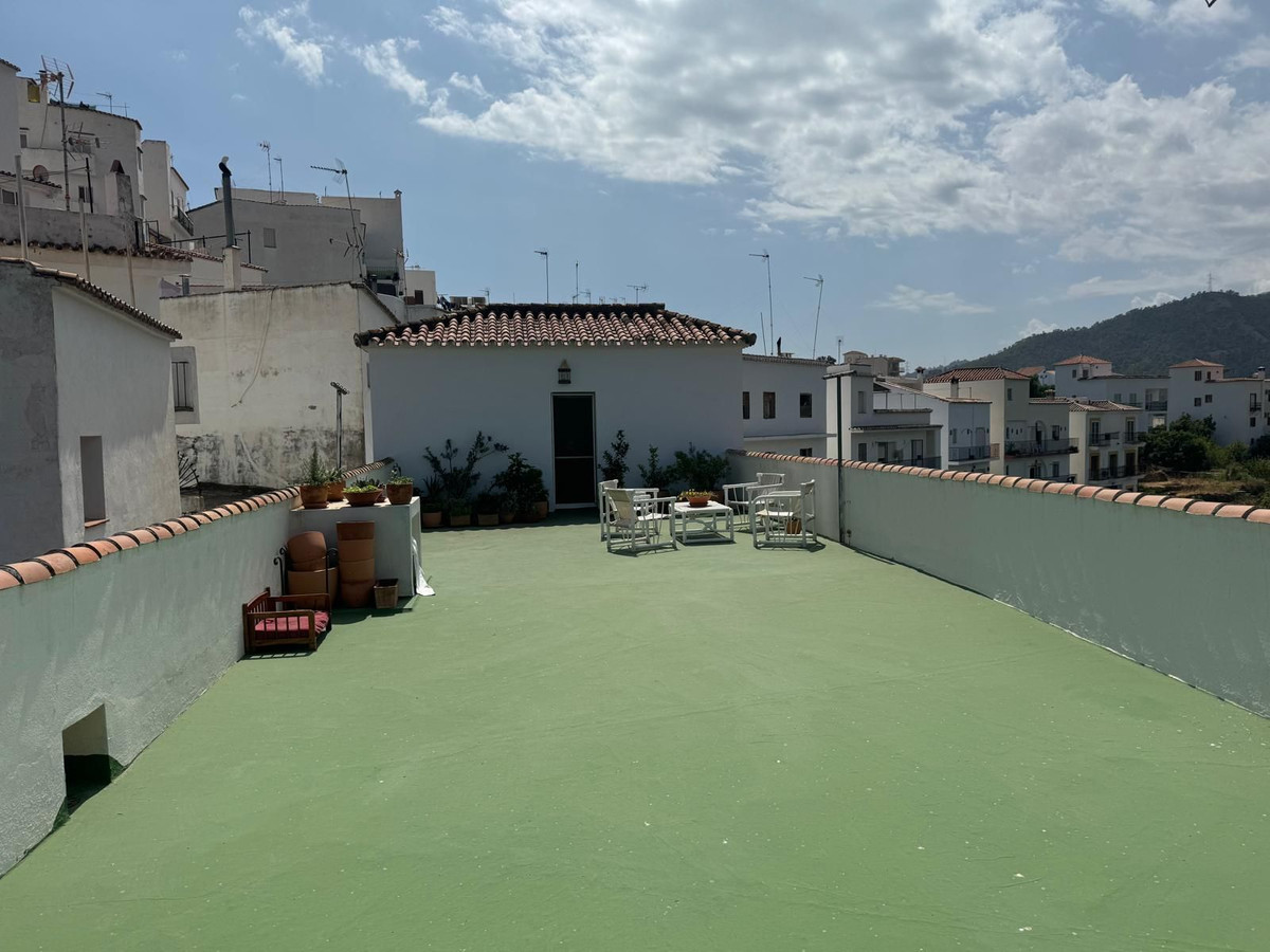 Penthouse Duplex te koop in Istán | 5 slaapkamers H4829062
