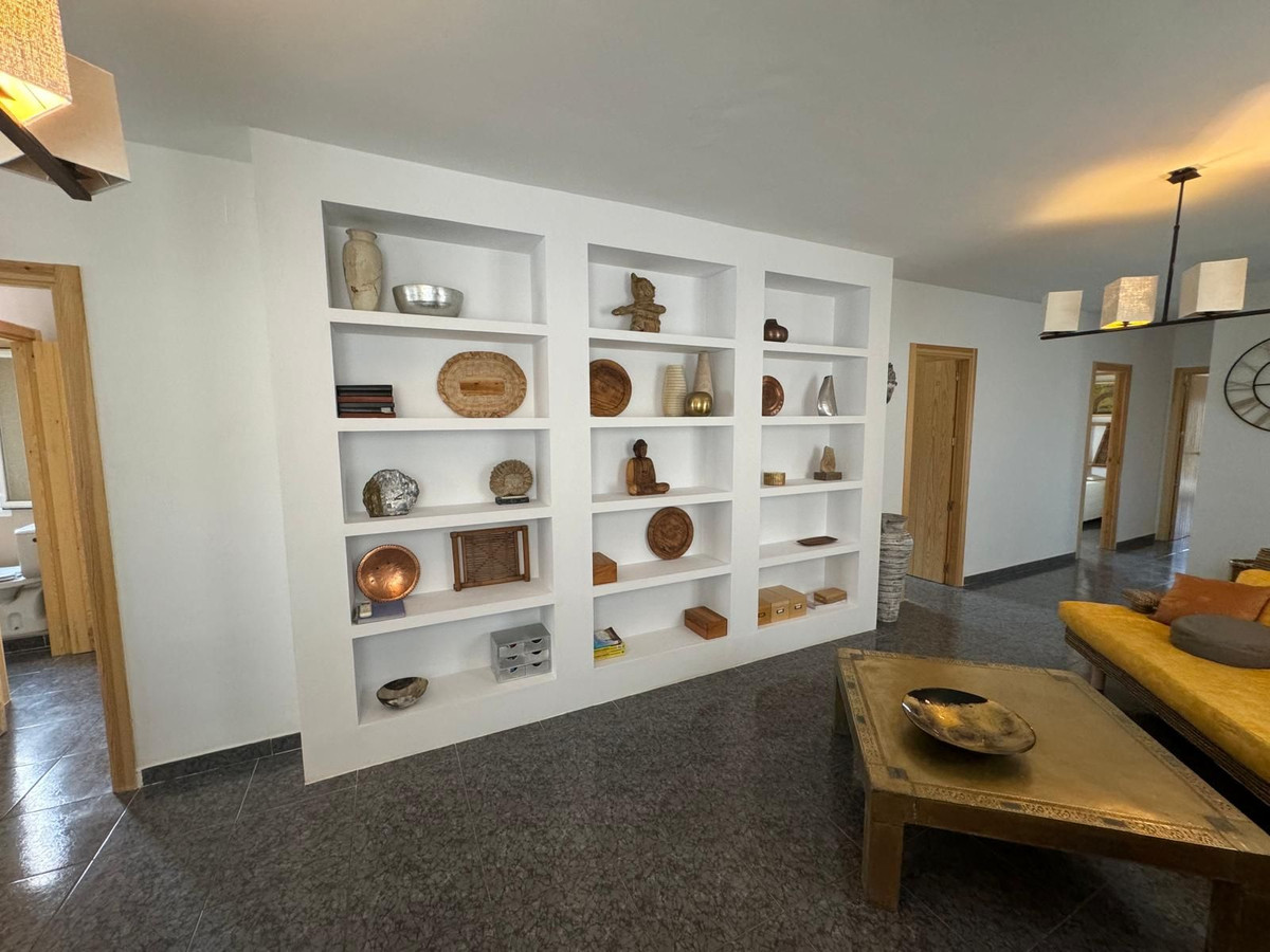 Penthouse Duplex te koop in Istán | 5 slaapkamers H4829062