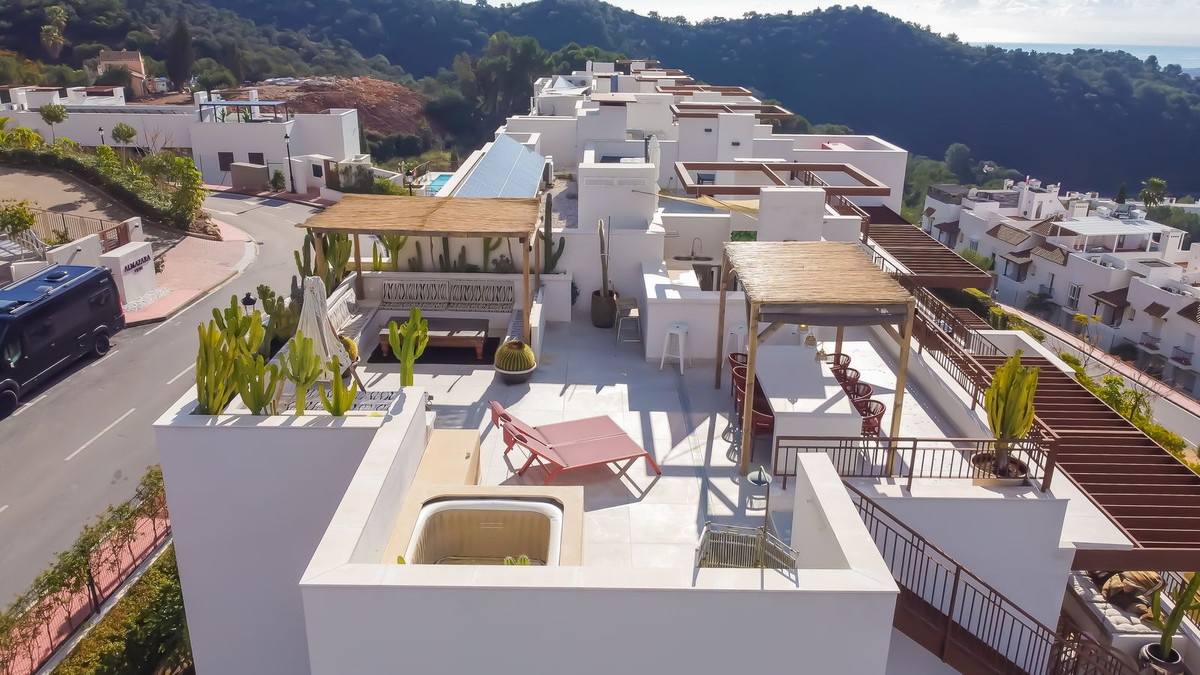 Penthouse te koop in Istán | 3 slaapkamers H5289577