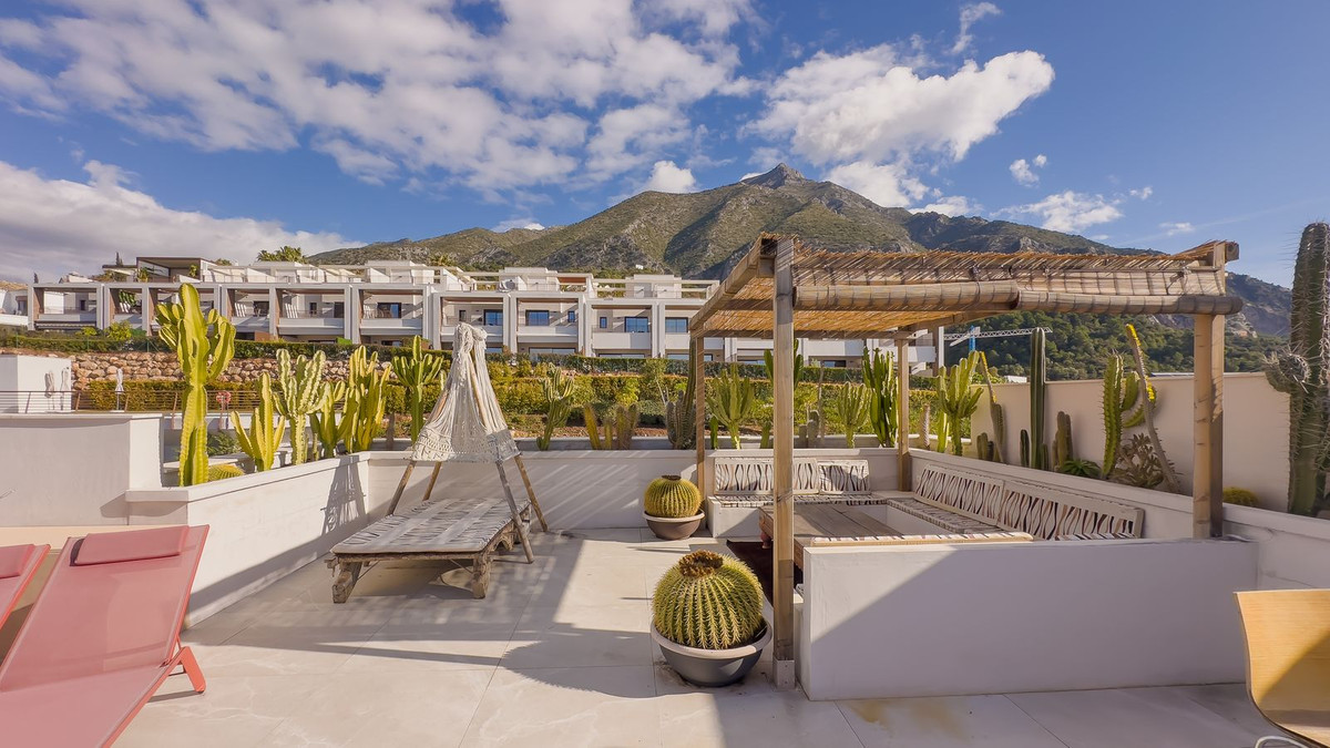 Penthouse te koop in Istán | 3 slaapkamers H5289577