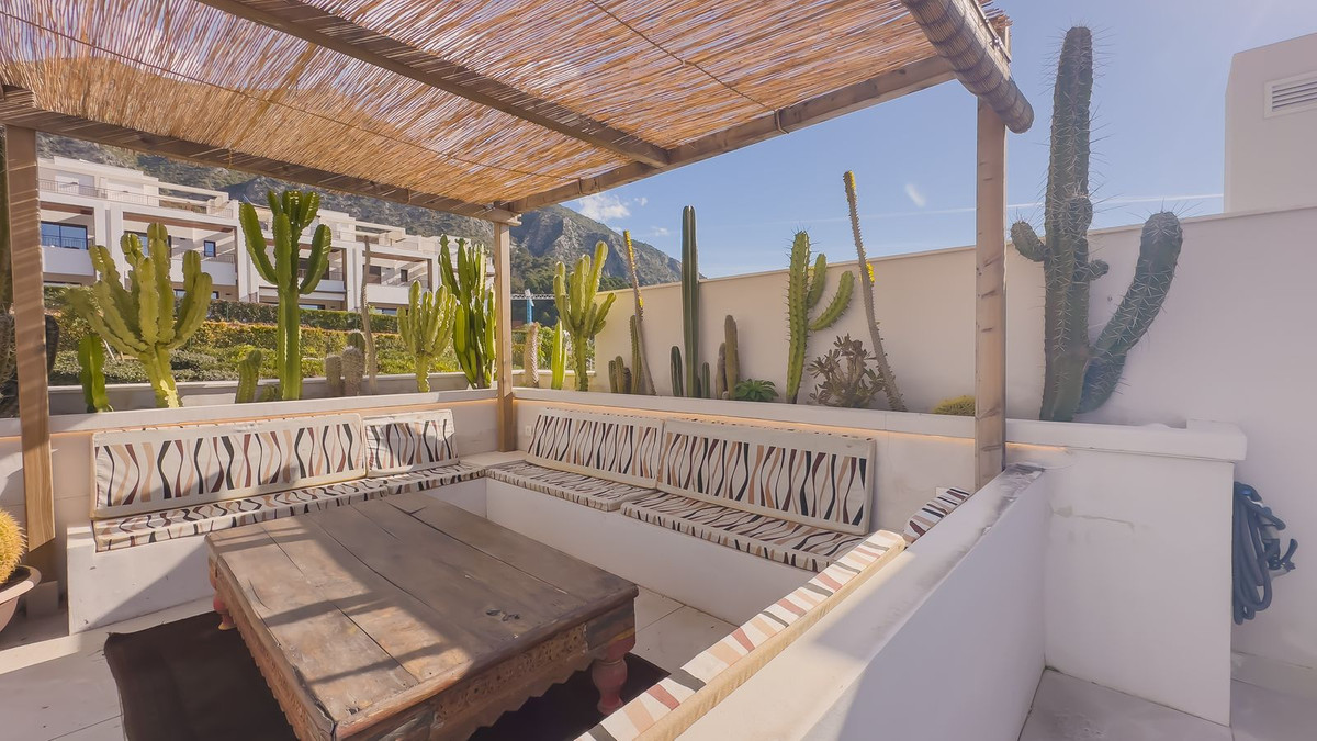 Penthouse te koop in Istán | 3 slaapkamers H5289577