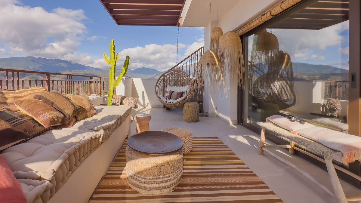 Penthouse te koop in Istán | 3 slaapkamers H5289577