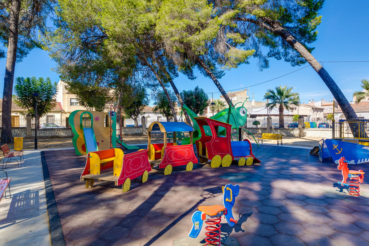 Property main view 33