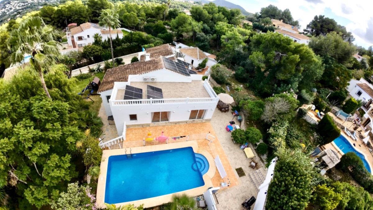 Vrijstaande Villa te koop in Javea | 5 slaapkamers H5263822