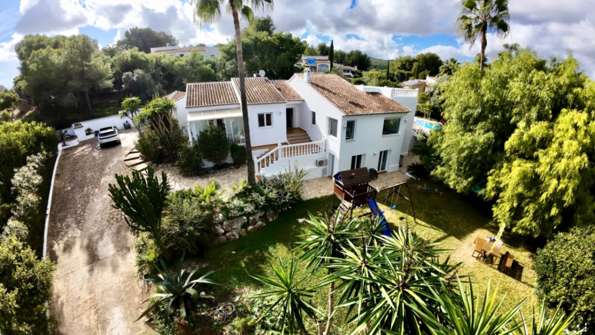 Vrijstaande Villa te koop in Javea | 5 slaapkamers H5263822