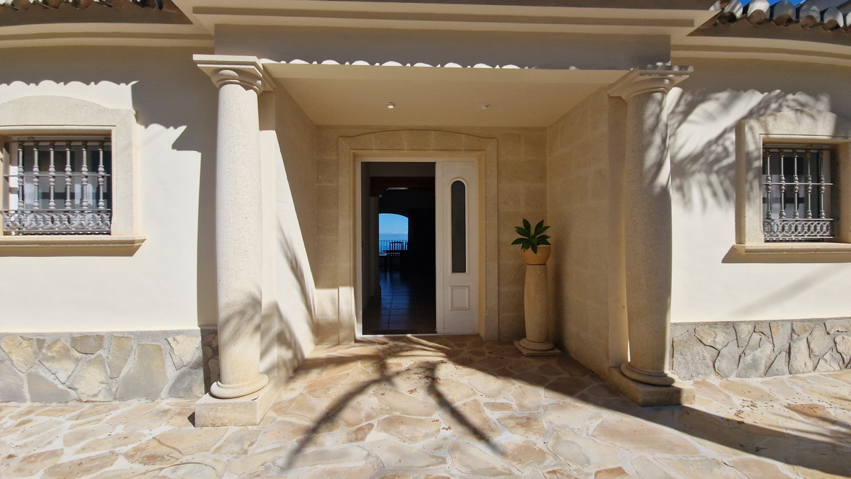 Vrijstaande Villa te koop in Javea | 3 slaapkamers H5328214