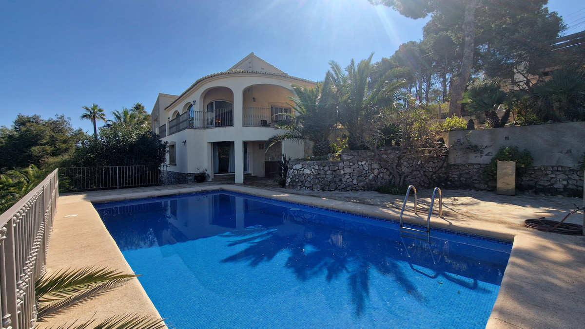 Vrijstaande Villa te koop in Javea | 3 slaapkamers H5328214