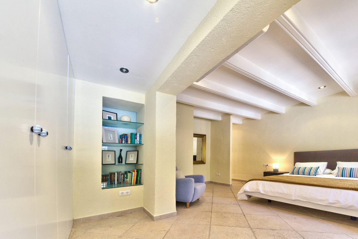 Vrijstaande Villa te koop in Javea | 5 slaapkamers H5328598