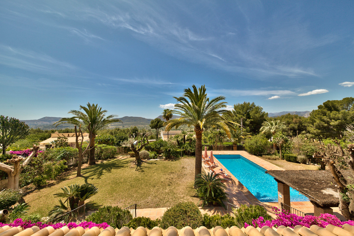 Vrijstaande Villa te koop in Javea | 5 slaapkamers H5328598