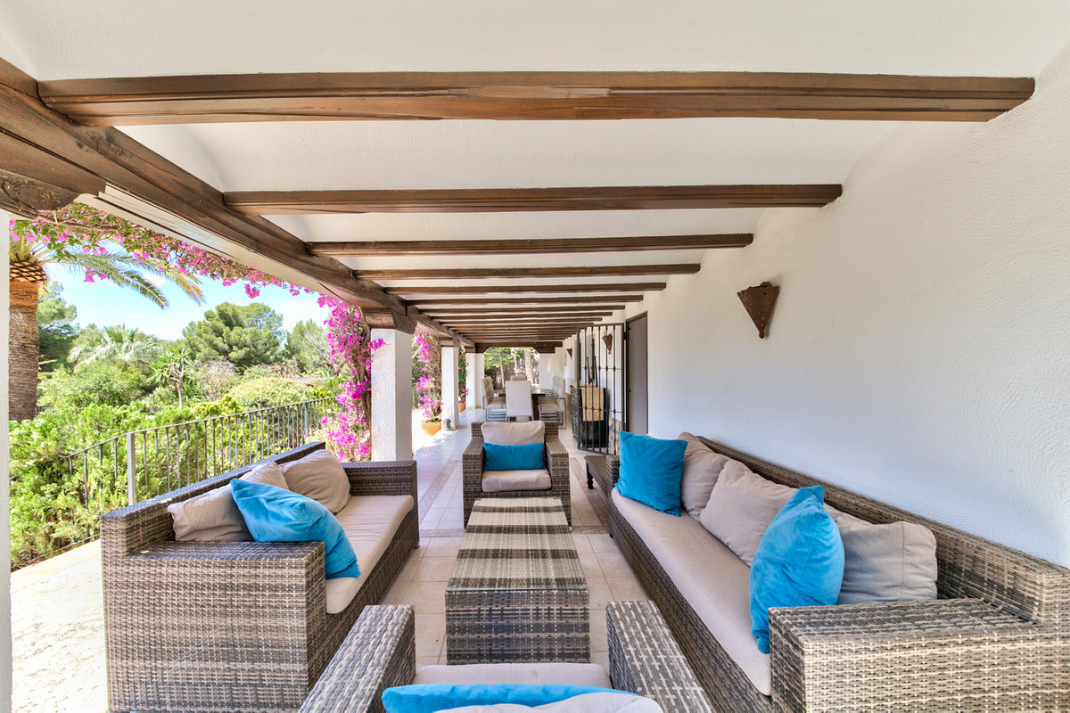 Vrijstaande Villa te koop in Javea | 5 slaapkamers H5328598