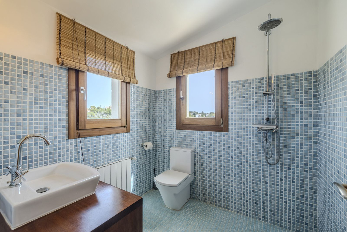 Appartement te koop in Javea | 4 slaapkamers H5389993