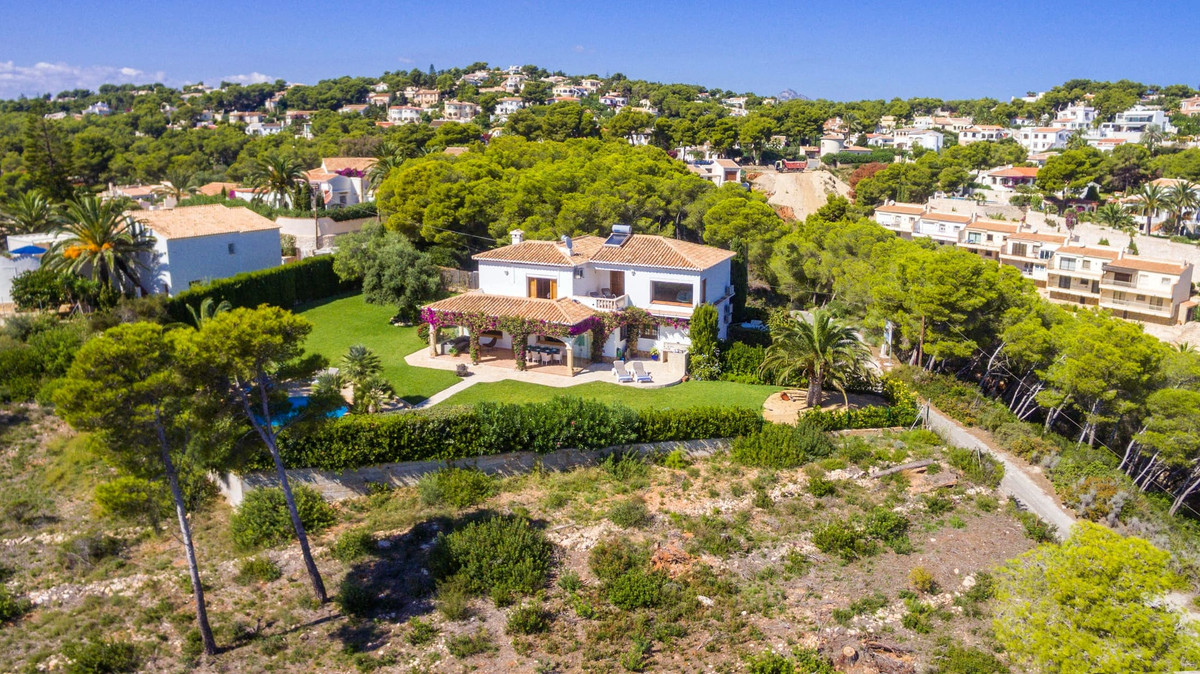 Property main view 44