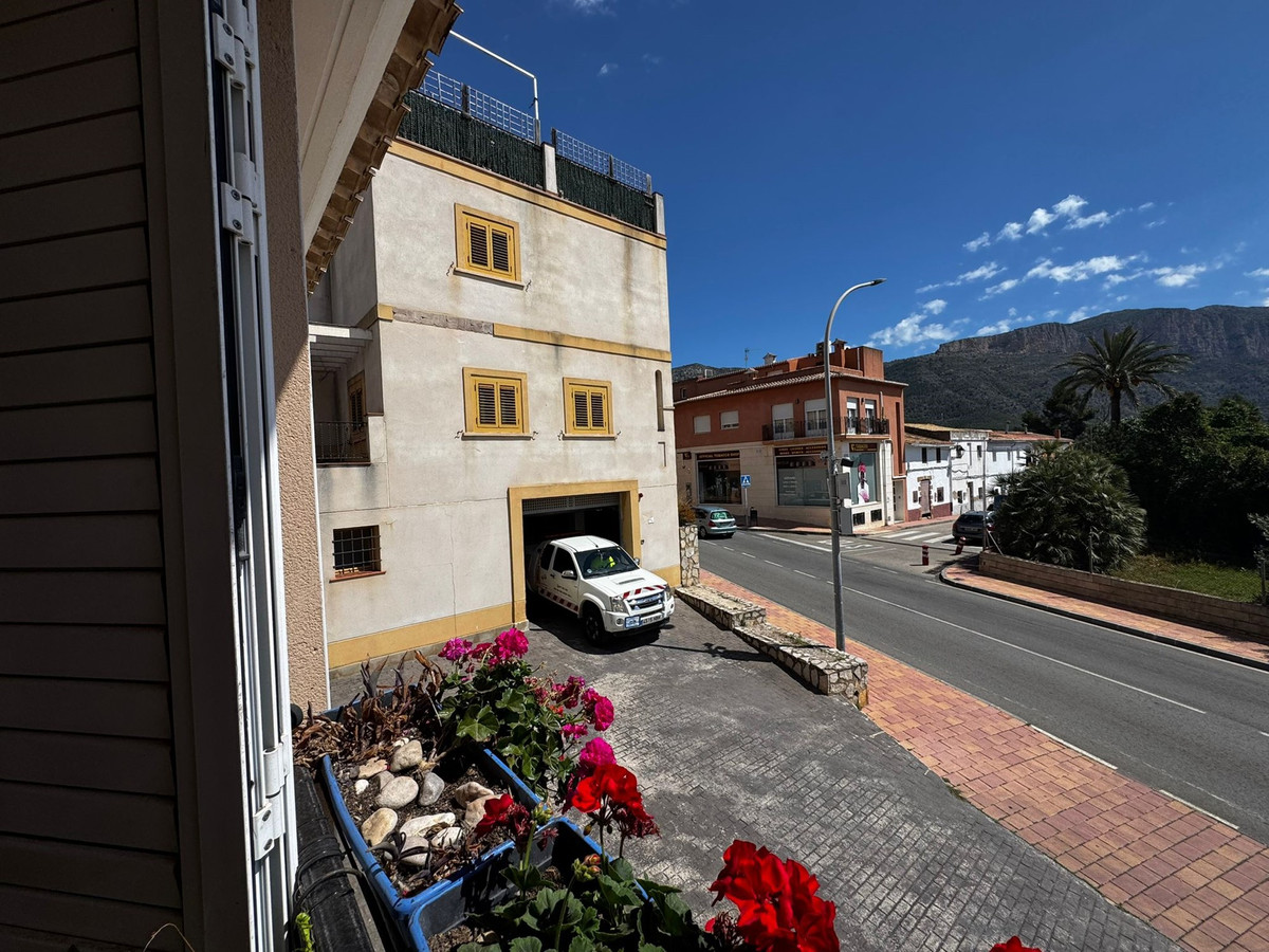Property main view 30
