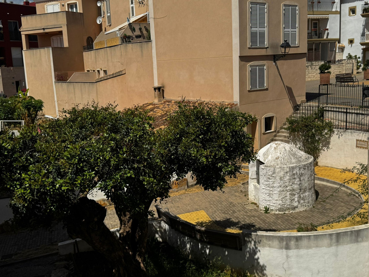 Property main view 32