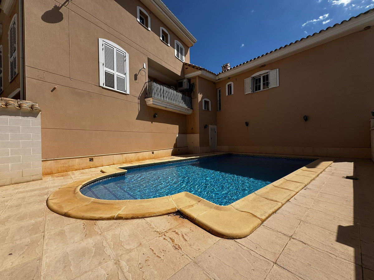 Property main view 36