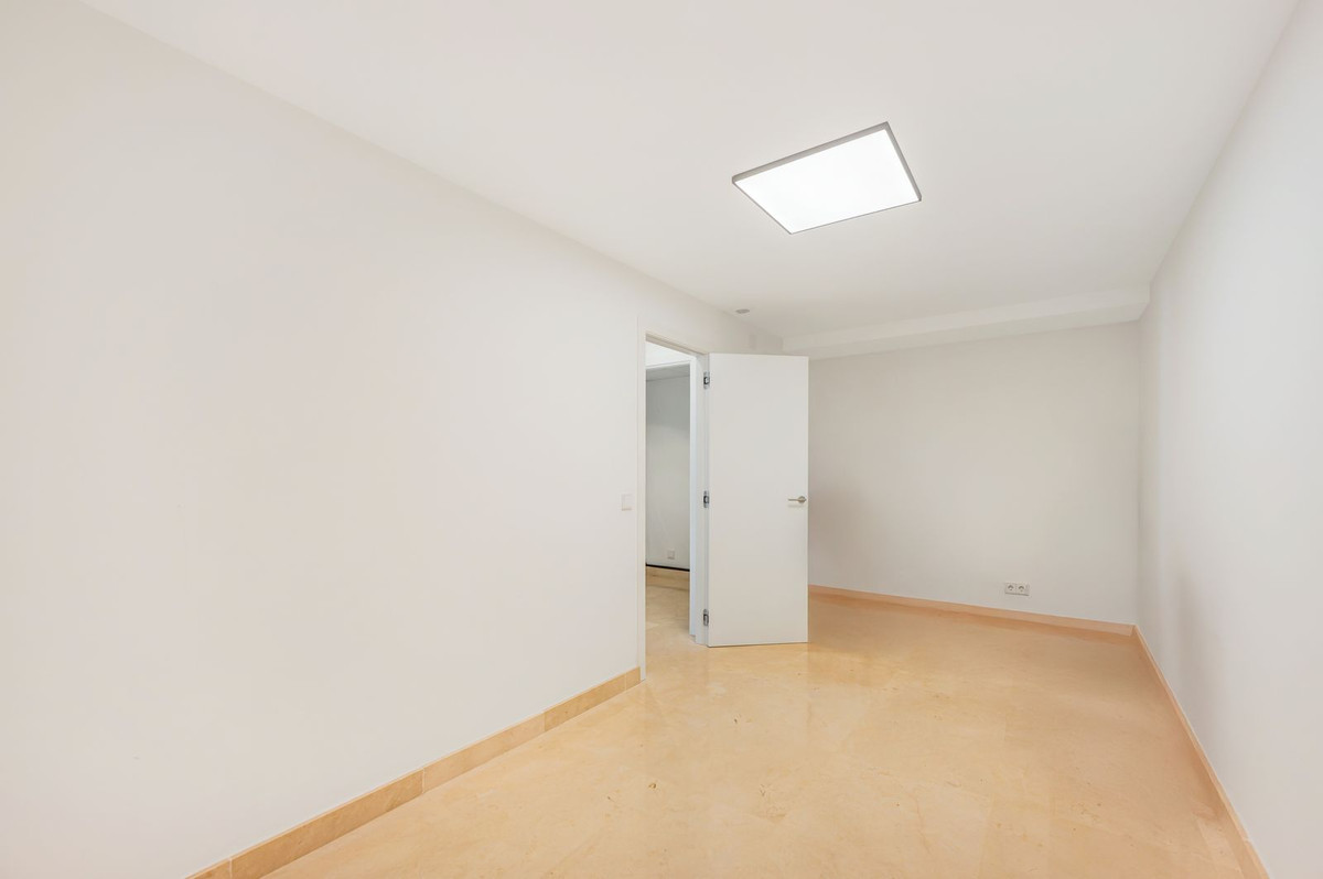 Property main view 44