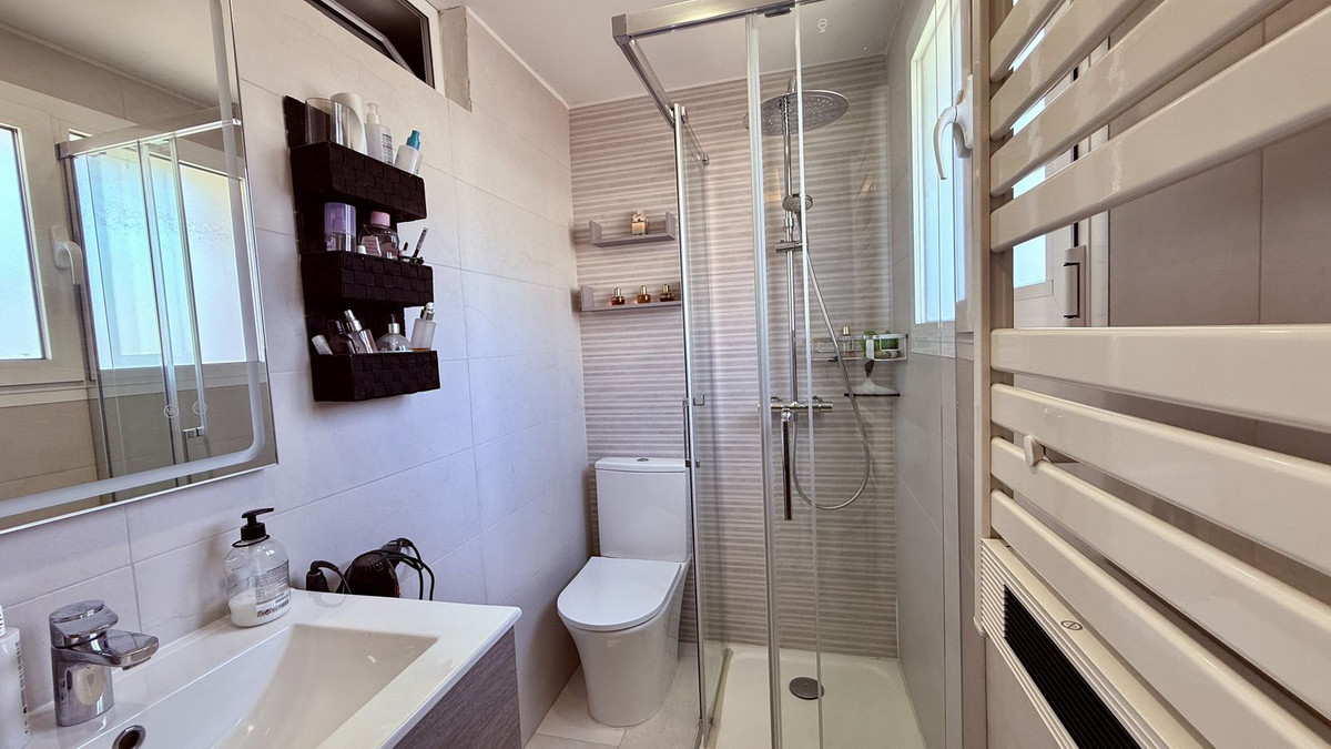 Duplex for sale in La Cala de Mijas | 3 bedrooms H5113729