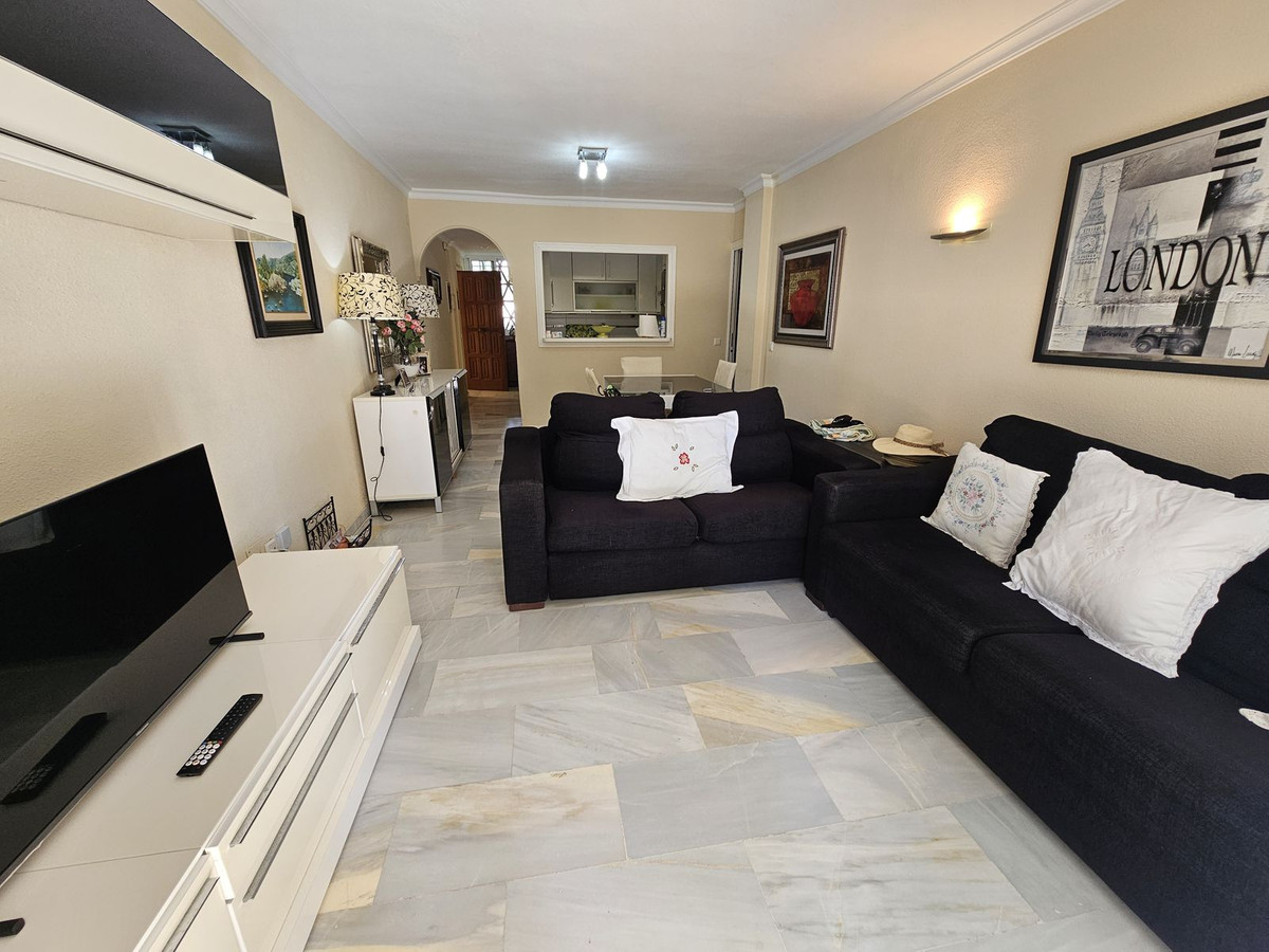 Apartment for sale in La Cala de Mijas | 2 bedrooms H5114350