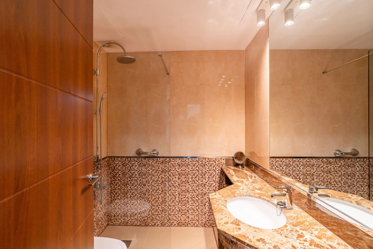 Property main view 16