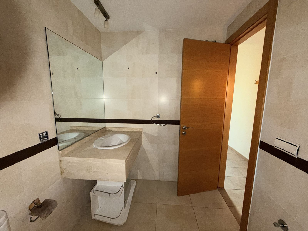 Property main view 30