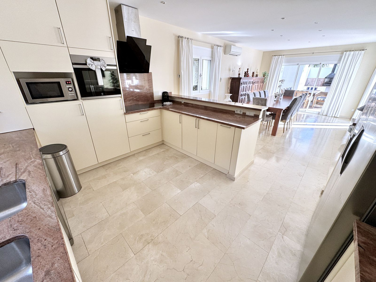 Duplex te koop in La Cala de Mijas | 5 slaapkamers H5264671