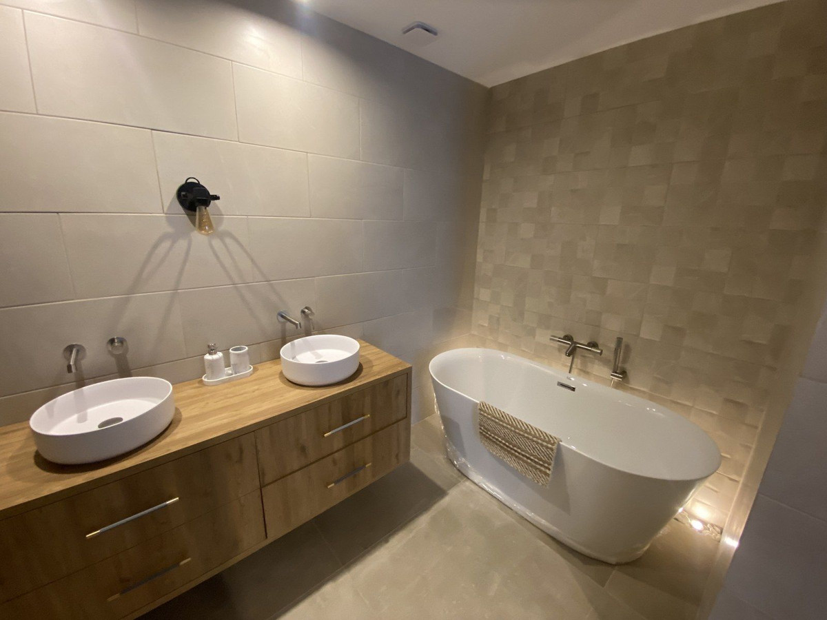 Property main view 37