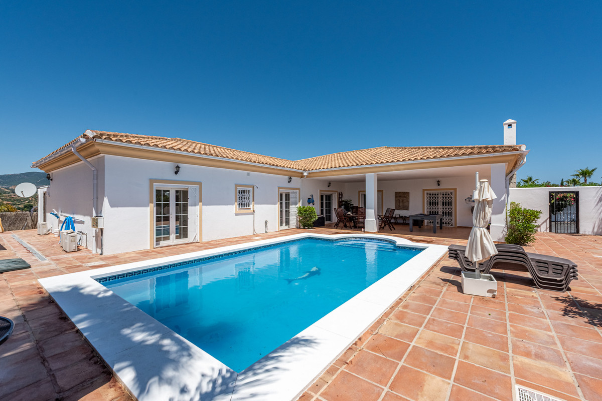 Huis te koop in La Cala Golf | 7 slaapkamers H5133601