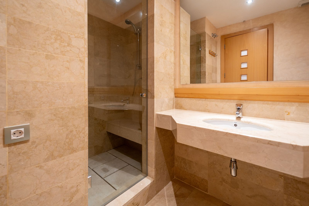 Property main view 40