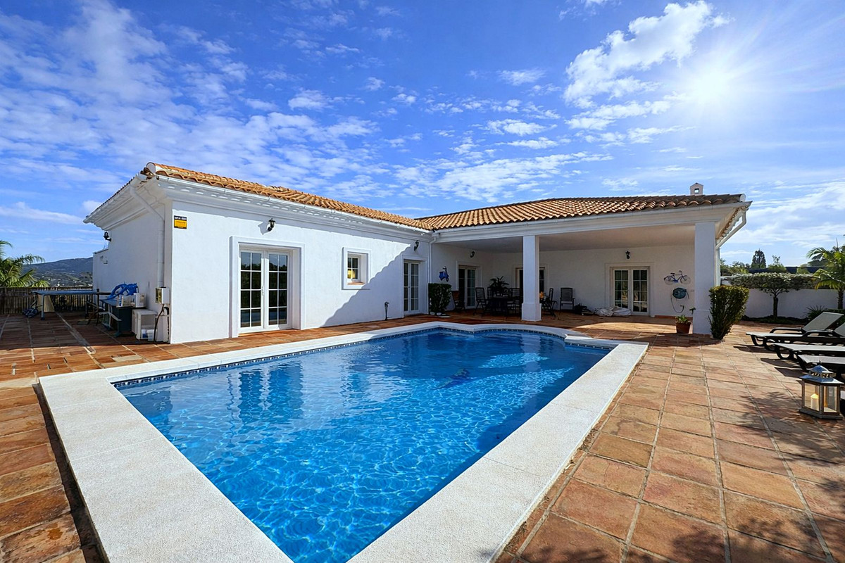 Huis te koop in La Cala Golf | 7 slaapkamers H5291524