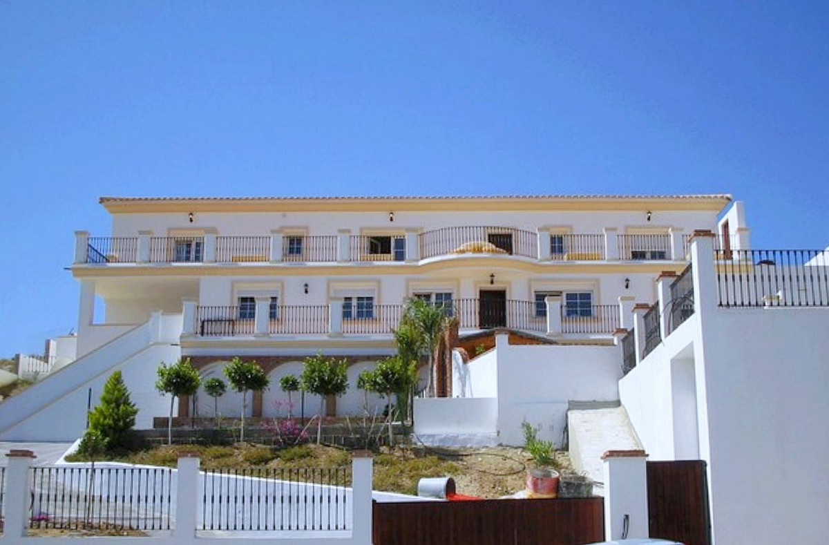 Huis te koop in La Cala Golf | 7 slaapkamers H5291524