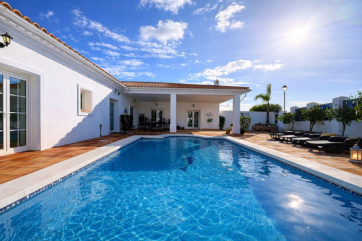 Huis te koop in La Cala Golf | 7 slaapkamers H5291524