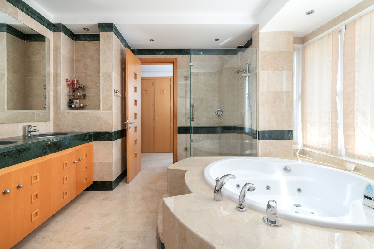 Property main view 12