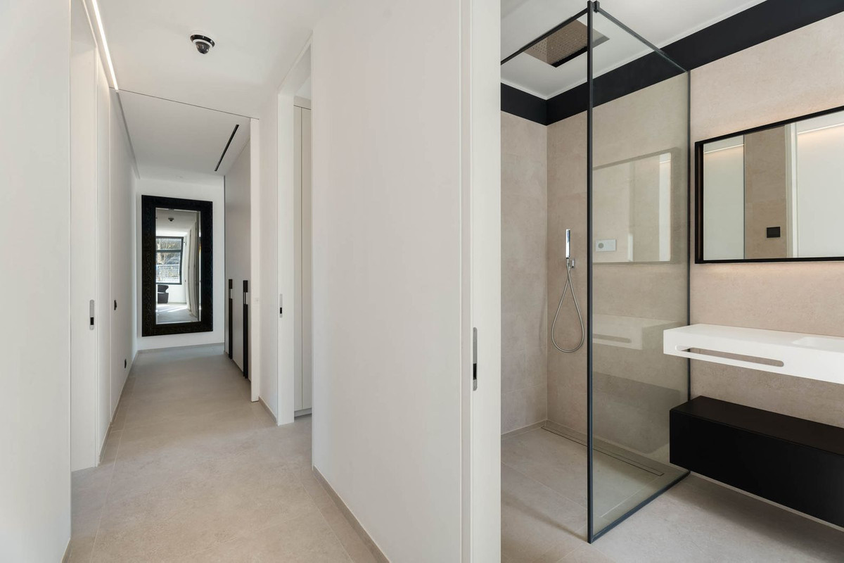 Property main view 46