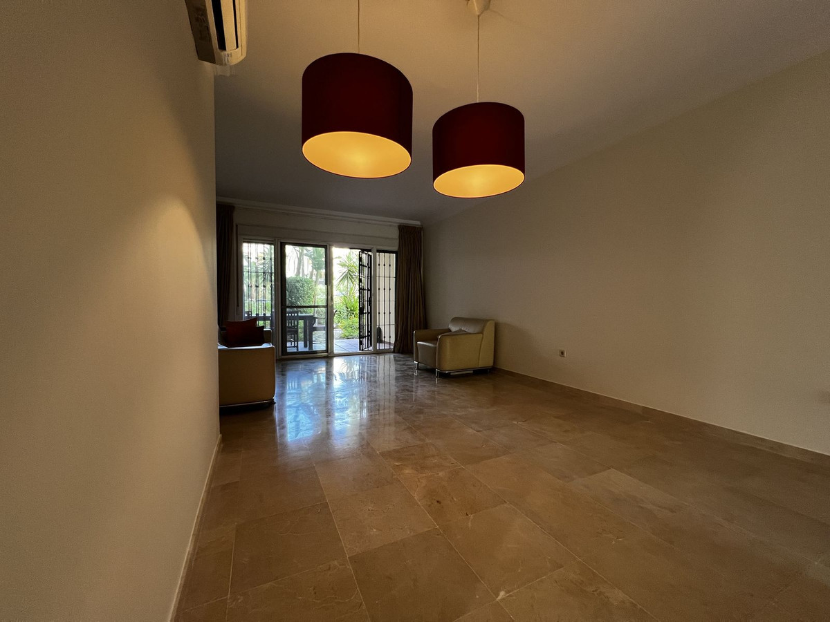 Begane grond appartement in La Cala Hills-6