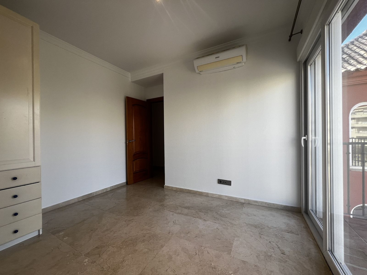 Penthouse Duplex in La Cala Hills-12